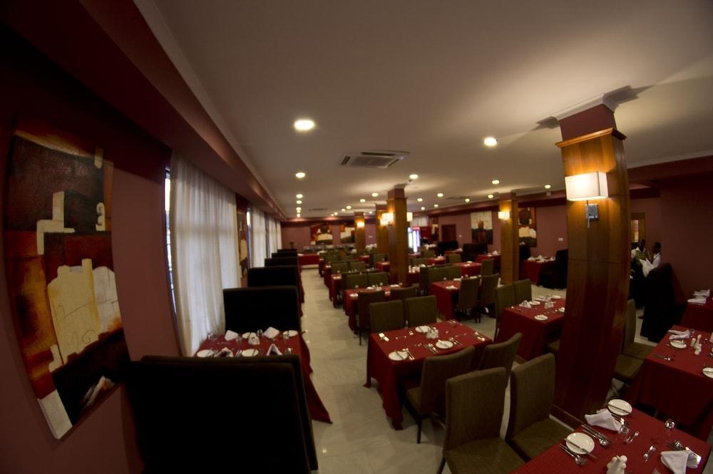 Seascape Hotel 다르에스살람 외부 사진