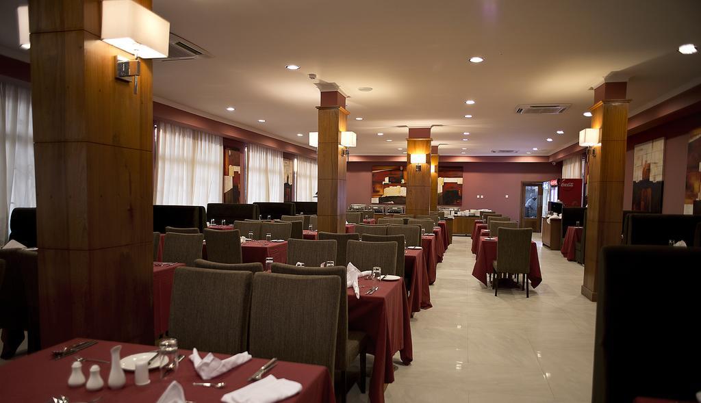 Seascape Hotel 다르에스살람 외부 사진