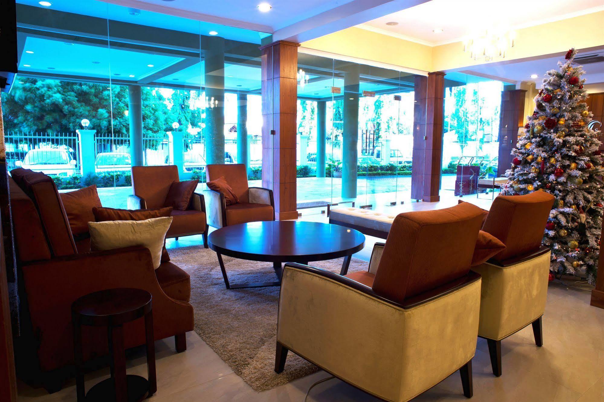 Seascape Hotel 다르에스살람 외부 사진