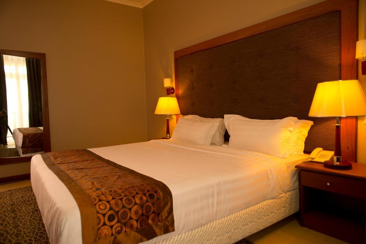 Seascape Hotel 다르에스살람 외부 사진